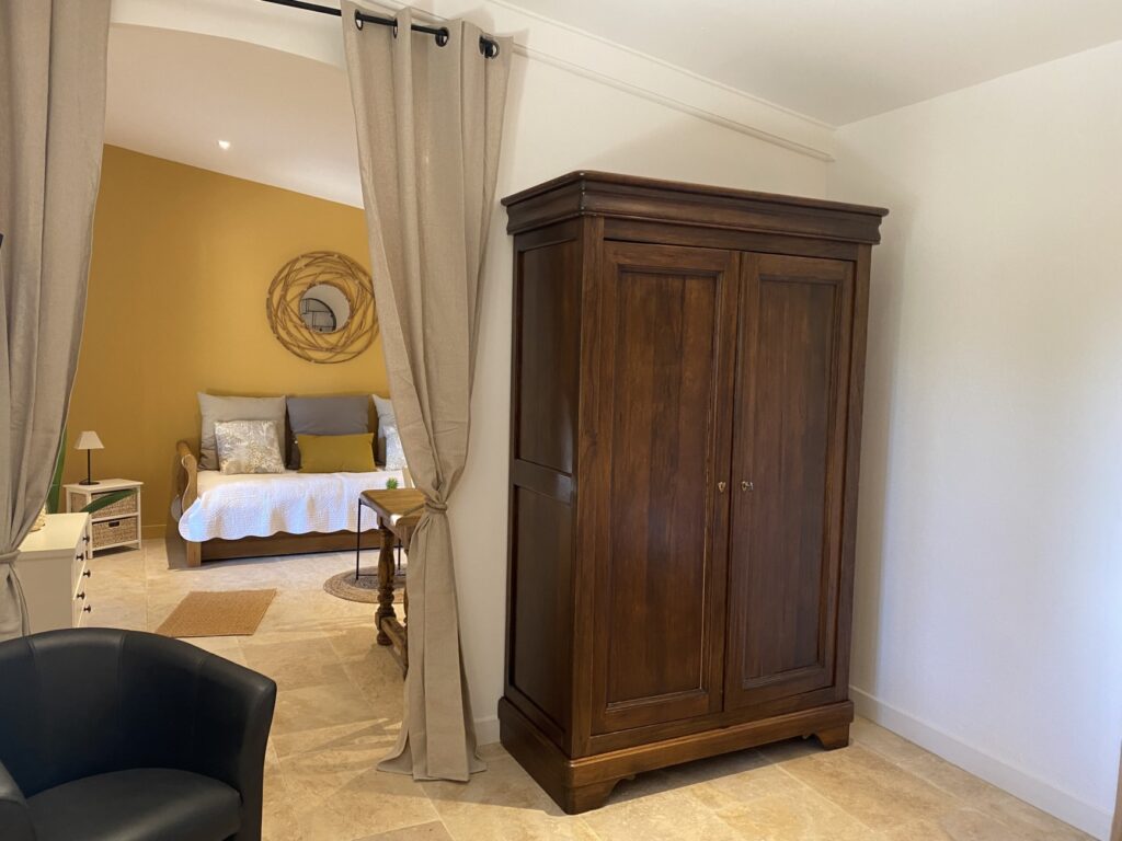 louer gite en location saisonniere maussane 13520